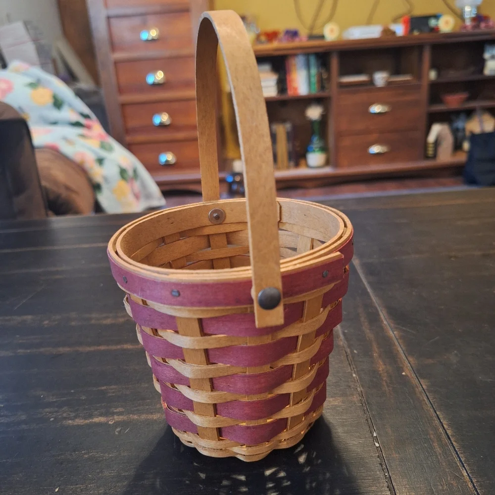 Longaberger Small Woven Basket with Handle